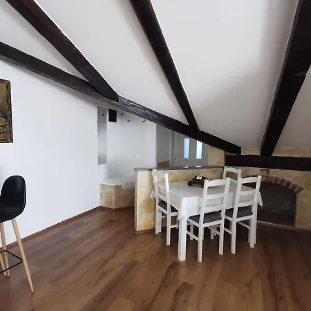 Loft *